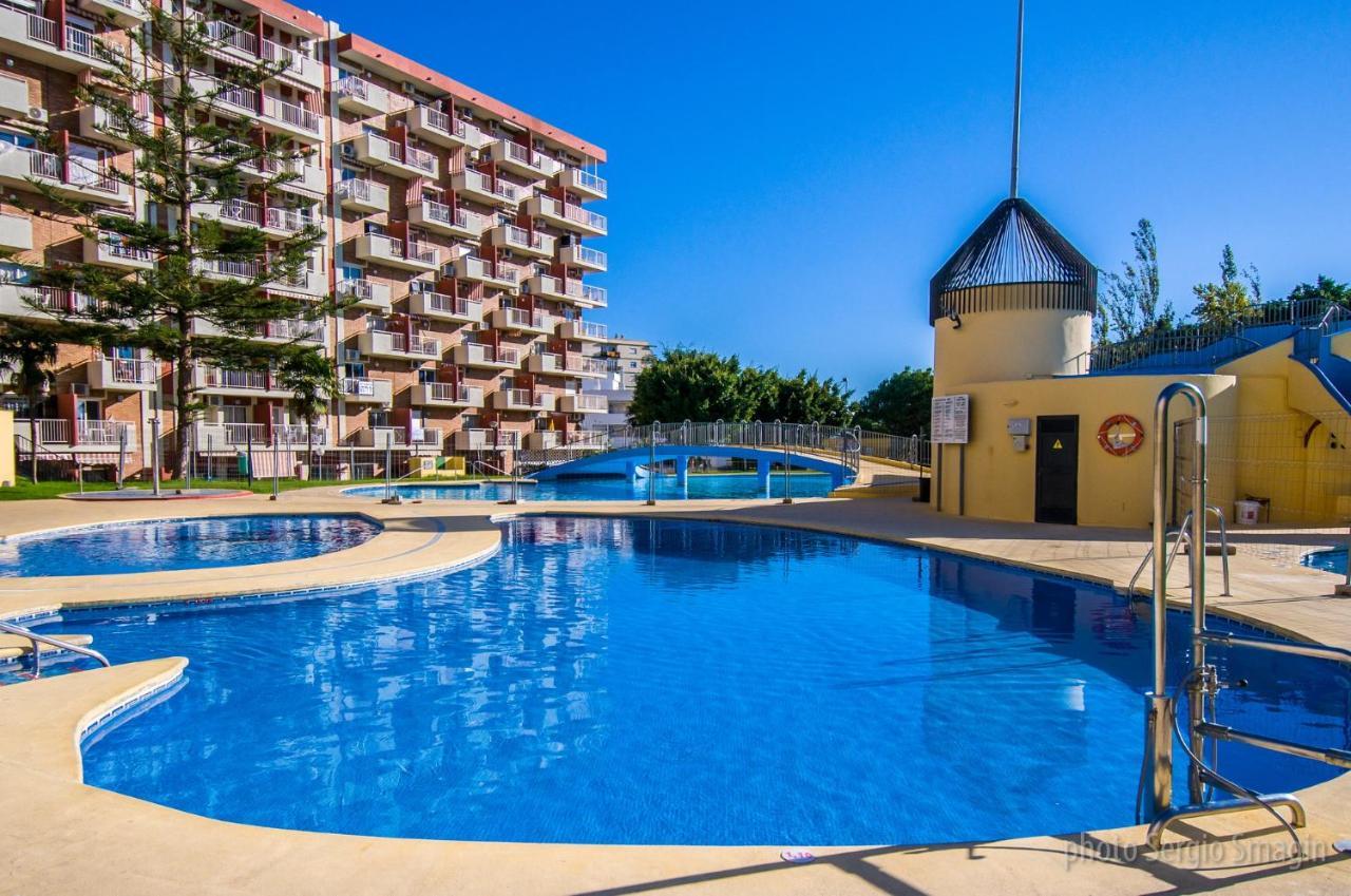 137 Minerva Apartamentos - Vista Al Mar - Piscina Y Playa - Cercano A Tren, Restaurantes Y Tiendas Беналмадена Екстериор снимка